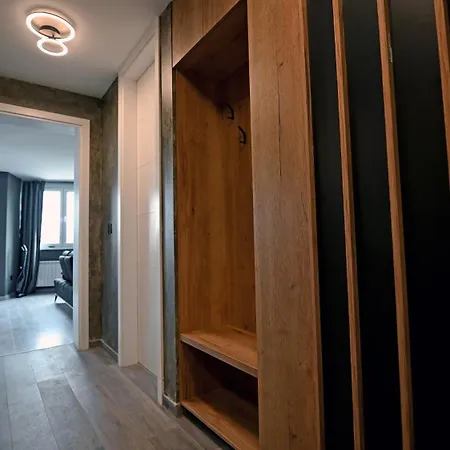 Apartment Clover - Moonlight *